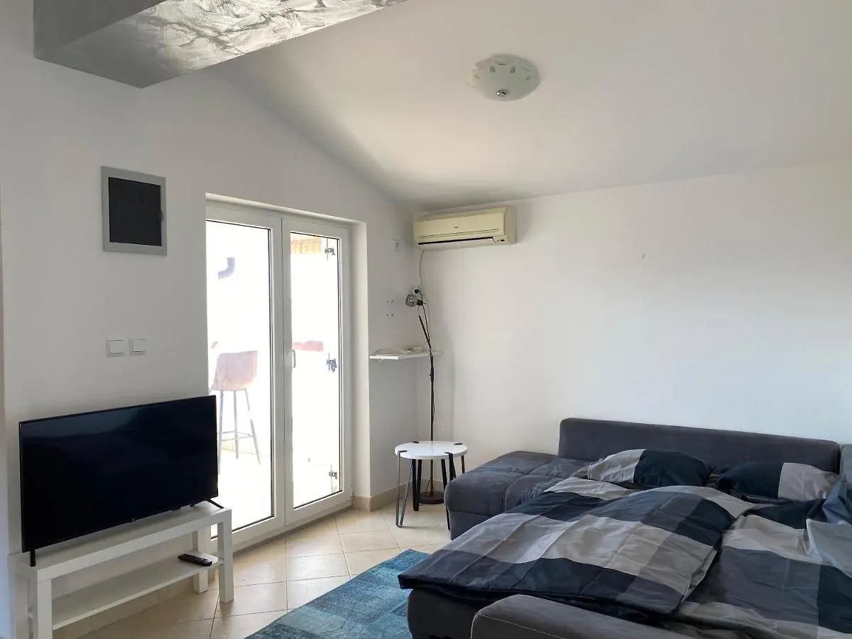 Apartment Sea View Apartment, 4 Min. By Foot To Main Beach Jadranovo